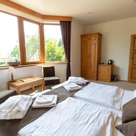 Lovecká Bašta 4* Strakonice