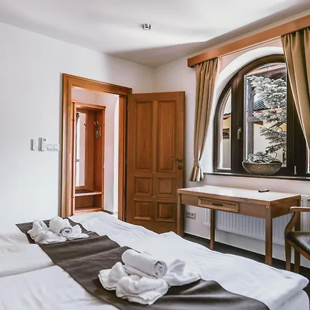 Lovecká Bašta Hotel 4*