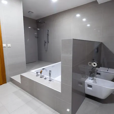 Lovecka Basta Hotel 4*