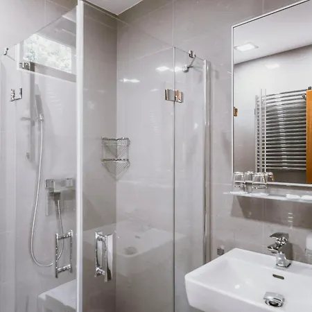 Hotel Lovecka Basta Strakonice