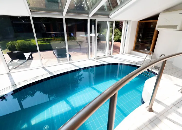 Hotel Lovecka Basta Strakonice