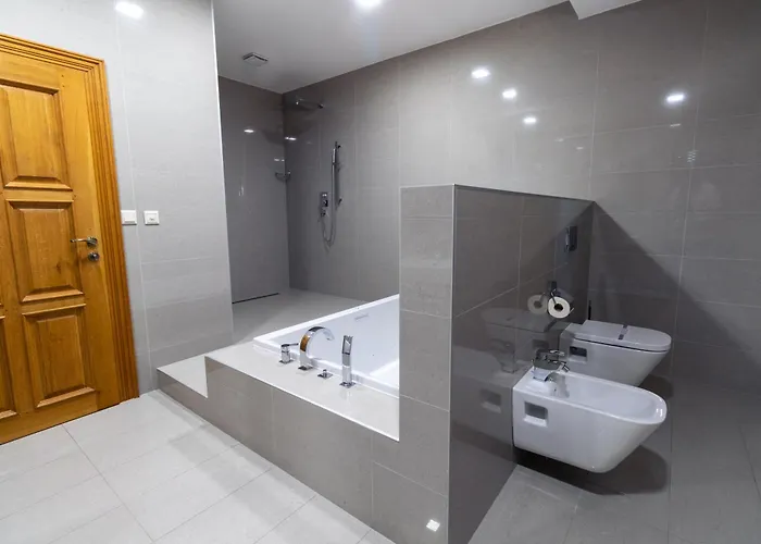 Lovecka Basta Hotel 4*